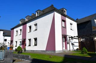 Haus kaufen in 55469 Simmern, Dreifamilienhaus mit Gartenidylle in Simmern (Hunsrück)