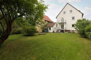 Mehrfamilienhaus kaufen in 70825 Korntal-Münchingen, Charmantes Mehrfamilienhaus mit Gartenidylle–ideal für Familien, Generationenwohnen oder Vermietung