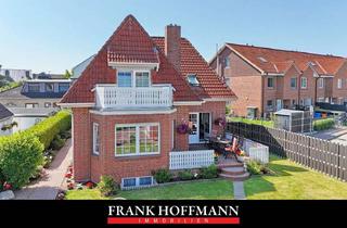 Einfamilienhaus kaufen in 24558 Henstedt-Ulzburg, Großzügiges Einfamilienhaus in rückwärtiger Lage mit Garage in Henstedt-Ulzburg