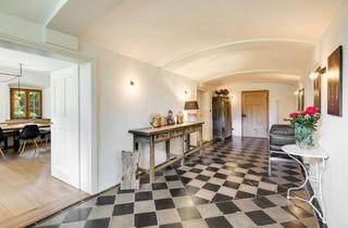 Haus kaufen in 83083 Riedering, Historisches Anwesen mit besonderem Charme am Simssee !