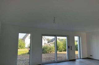 Haus mieten in Ellerbachsweg, 53881 Euskirchen, Erstbezug: Moderne Neubau-Doppelhaushälfte in Euskirchen-Flamersheim zur Miete