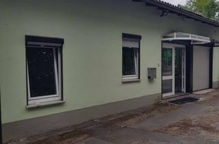 Gewerbeimmobilie kaufen in Brucknerstraße 10, 07318 Saalfeld, Gewerbebau, Werkstatt mit Lager und Büro, Garage