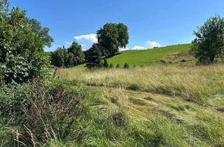 Grundstück zu kaufen in 83104 Tuntenhausen, bebaubar mit großzügigem Doppelhaus!