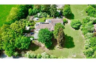 Haus kaufen in Am Hopfengarten 0, 64756 Mossautal, Mossautal - SUPER Bungalow * Schwimmhalle * Wärmepumpe * 3-fach Verglasung * isolierter Fassade * uvm..
