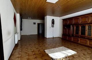 Einfamilienhaus kaufen in 54619 Üttfeld, Üttfeld - Gepflegtes Einfamilienhaus mit Nebengebäude und großem Grundstück in idyllischer Lage