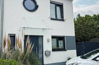 Doppelhaushälfte kaufen in Von-Stauffenberg-Str., 47475 Kamp-Lintfort, Kamp-Lintfort - KfW Effizienzhaus 70 % Doppelhaushälfte mit 3 Stellplätzen und Garten in Kamp-Lintfort Niersenbruch