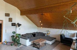 Wohnung kaufen in 89584 Ehingen, Ehingen (Donau) - Großzügige Dachgeschosswohnung mit Balkon, Garage und Stellplatz