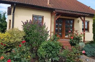 Einfamilienhaus kaufen in 04523 Pegau, Pegau - Verkaufe ein Einfamilienhaus mit schönen Garten