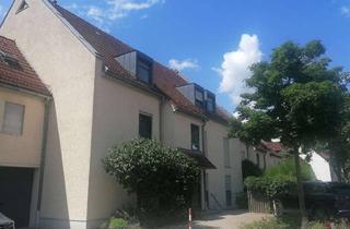 Wohnung kaufen in 93092 Barbing, Barbing: charmante 2-Zimmer-Wohnung mit Balkon- frei!
