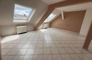 Wohnung mieten in 68219 Rheinau, Freundliche und gepflegte 3-Zimmer-DG-Wohnung in Mannheim