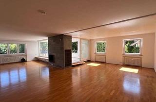 Wohnung mieten in Otto-Raggenbass-Straße, 78462 Konstanz, Stilvolle 4-Zimmer-Dachgeschosswohnung mit Balkon und Blick ins Grüne