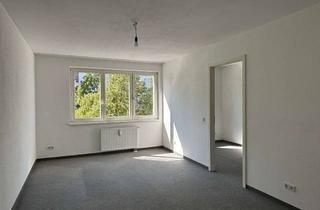 Sozialwohnungen mieten in Hofzeichendamm 39, 13125 Karow (Weißensee), NUR MIT WBS MIT DRINGLICHKEIT - 1,5 Zimmer-Wohnung in Karow freut sich auf Sie!