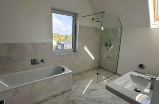 Wohnung mieten in Falkenbrunnstraße 21, 12524 Altglienicke, Erstbzg nach San.!Top Energiewert,gesp.Wände,gr.Westterrasse,Fussbodenhzg,Parkett,2.WC,hohe Decken!