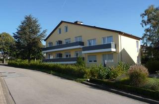 Wohnung mieten in Unter Den Linden, 32805 Horn-Bad Meinberg, Helle 3 Z. DG-Wohnung mit Sonnen-Loggia von privat, Bad Meinberg