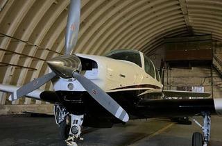 Lager mieten in Am Flugplatz, 16227 Eberswalde, Hangar / Flugzeugstellplätze/ Halle / Gewerberaum 350-720m2 / Office Räume