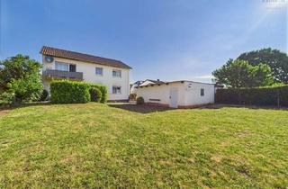Haus kaufen in 67307 Göllheim, **2-Familienhaus mit Garagen, großer Gartenfläche, neue HZ, Dämmung, uvm. - optimale Raumaufteilung