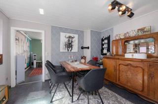Bauernhaus kaufen in 76706 Dettenheim, Wo der Hahn kräht und das Herz lacht: Charmantes Familienhaus mit Hof und Scheune!