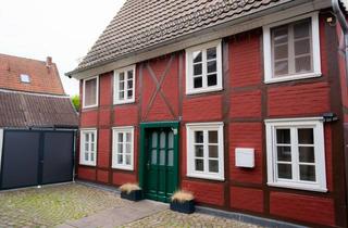 Einfamilienhaus kaufen in Berliner Wall 15, 33378 Rheda-Wiedenbrück, Einfamilienhaus in sehr zentraler Lage - Wiedenbrück
