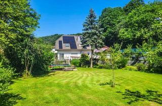 Einfamilienhaus kaufen in 51491 Overath, Geräumiges, 6-Zimmer-Einfamilienhaus mit gehobener Innenausstattung in Overath. COURTAGEFREI !!