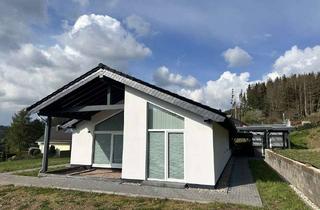 Haus kaufen in 53940 Hellenthal, Fantastischer Neubau mit Weitsicht - Bungalow