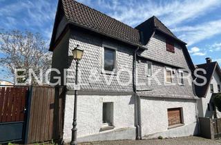 Haus kaufen in 61476 Kronberg, Rarität an der Burg