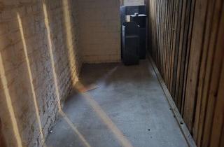 Gewerbeimmobilie mieten in Beyerstraße 27/28, 13595 Spandau, Trockener Kellerraum zur Miete in Berlin Spandau