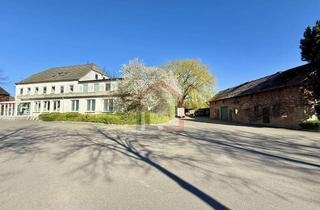 Anlageobjekt in 24594 Hohenwestedt, Wohn-/u. Geschäfts-/Ärztehaus in attraktiver Ecklage mit gr. Parkplatz u. Nebengelass in Hohenwested