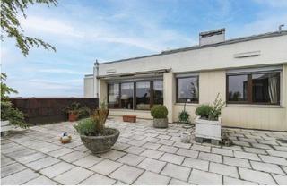 Anlageobjekt in Thyssenstr. 31, 86368 Gersthofen, Top Kapitalanlage - Penthouse mit Panoramablick und Dachterrasse