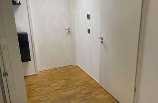 Wohnung kaufen in 63322 Rödermark, Stilvolle, neuwertige 3-Raum-Wohnung mit gehobener Innenausstattung mit Einbauküche in Rödermark