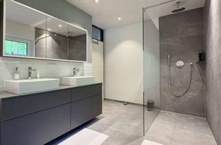 Penthouse kaufen in 70736 Fellbach, Stufenweise ins Glück – Penthouse mit 70 m² Terrassen, Garten & Garage