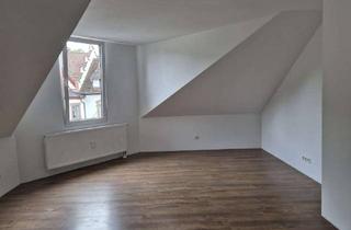 Wohnung mieten in 69412 Eberbach, Neu renovierte 4-Zimmer-Wohnung, Dachgeschoss, 104 qm Wohnfläche, 3 Schlafzimmer, Wohnzimmer, Bad