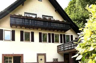 Haus kaufen in 77776 Bad Rippoldsau-Schapbach, Zweifamilienhaus renoviert/saniert-1,73 ha Grund, Alleinlage, PV-Anlage, Quelle, am Wildbach