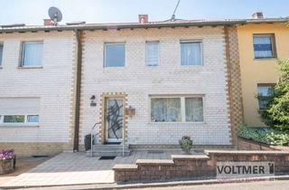 Haus kaufen in 66589 Merchweiler, IN DER MITTE - gepflegtes Reihenmittelhaus mit Garage und Garten in Merchweiler!