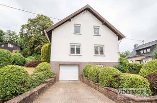 Einfamilienhaus kaufen in 66583 Spiesen-Elversberg, CHARMANT - Einfamilienhaus mit integrierter Garage in Spiesen-Elversberg!