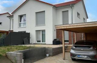 Doppelhaushälfte kaufen in 38302 Wolfenbüttel, Neuwertige Doppelhaushälfte in Traumlage