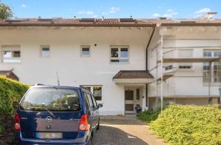 Doppelhaushälfte kaufen in 76534 Baden-Baden, Baden-Baden - Doppelhaushälfte mit Terrasse, Stellplätzen & ausbaufähigem Dachgeschoss - ideal für kleine Familien