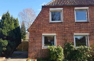 Doppelhaushälfte kaufen in 23554 Lübeck, Lübeck - kleines Haus mit Garten und Keller