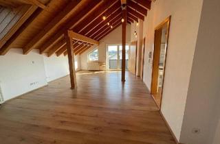 Wohnung kaufen in 88339 Bad Waldsee, Bad Waldsee - 3,5-Raum-Dachgeschosswohnung mit Einbauküche in Bad Waldsee