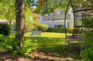 Wohnung kaufen in 85640 Putzbrunn, Putzbrunn - Ein Zuhause zum Verlieben - mit Gartenidylle und Wohlfühlfaktor