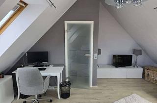 Wohnung mieten in 22926 Ahrensburg, Sonnige 4-Zimmer-Wohnung mit Terrasse, Fußbodenheizung und idyllischem Ausblick