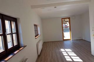Wohnung mieten in Obere Dorfstraße, 72108 Rottenburg, Moderne Wohnung 55qm im historischen Pfarrhaus, Katzengeeignet