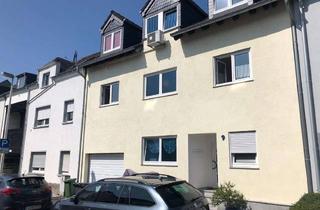 Wohnung mieten in 53227 Oberkassel, BONN, helle, großzüge 3 Zimmer-Wohnung, 105 m² Wfl., Küche, Diele, Bad-WC, GWC, Dachterrasse, Keller