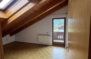 Wohnung mieten in 82496 Oberau, Charmante 2-Zimmer-Dachgeschosswohnung mit Bergblick in ruhiger Lage von 82496 Oberau