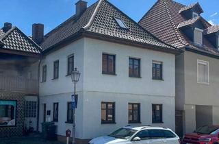 Haus kaufen in 96264 Altenkunstadt, Charmantes Zweifamilienhaus in der Ortsmitte von Altenkunstadt