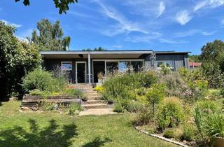 Haus kaufen in 54595 Watzerath, **Ihr Rückzugsort im Grünen – moderner Bungalow mit Charme in der Eifel**