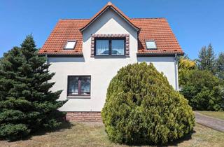 Einfamilienhaus kaufen in 01968 Senftenberg, Einfamilienhaus mit viel Potenzial in Seenähe – Wohnen, wo andere Urlaub machen
