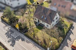 Anlageobjekt in 70771 Leinfelden-Echterdingen, Preisreduktion und provisionsfrei: freistehendes EFH, großem Garten oder auch Platz für ein 2. Haus