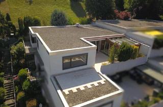 Wohnung kaufen in 76228 Stupferich, Lichtdurchflutete Terrassenwohnung mit Dachterrasse am Ortsrand von Karlsruhe-Stupferich