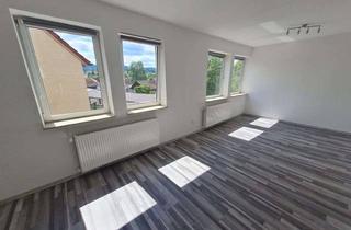 Wohnung mieten in Steigerstraße, 99897 Tambach-Dietharz, Helle 3-Raum-Wohnung in Tambach-Dietharz