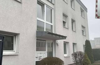 Wohnung mieten in 65779 Kelkheim, Attraktive 4,5 Zimmer-Wohnung mit Balkon in zentraler Lage in Kelkheim